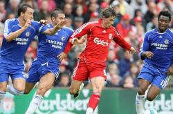 排球赛场焦点！美国队对阵瑞士队，球星闪耀，全场焦点无人能挡